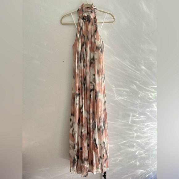 NWT Maeve Maxi Dress Trapeze Style Low Back High Neck Size Small - Picture 3 of 14